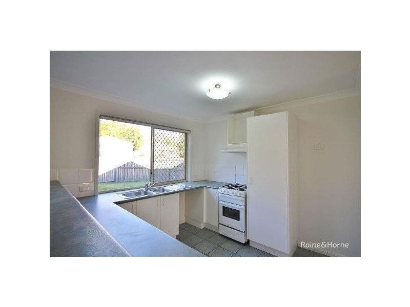 5 BILINGA PLACE, Kallangur QLD 4503