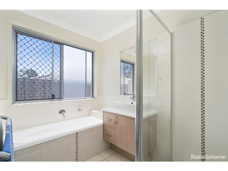 10 THISTLEDOME STREET, Morayfield QLD 4506