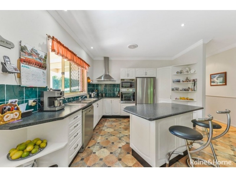 8 WALDRON COURT, Wamuran QLD 4512