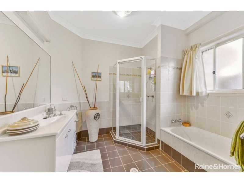 8 WALDRON COURT, Wamuran QLD 4512