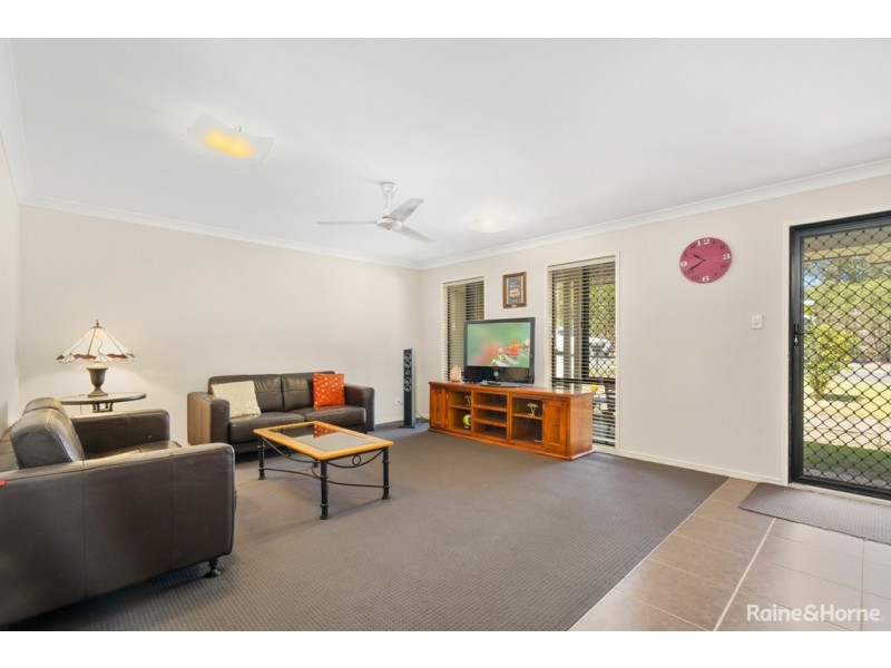 111 KURRAJONG DRIVE, Warner QLD 4500