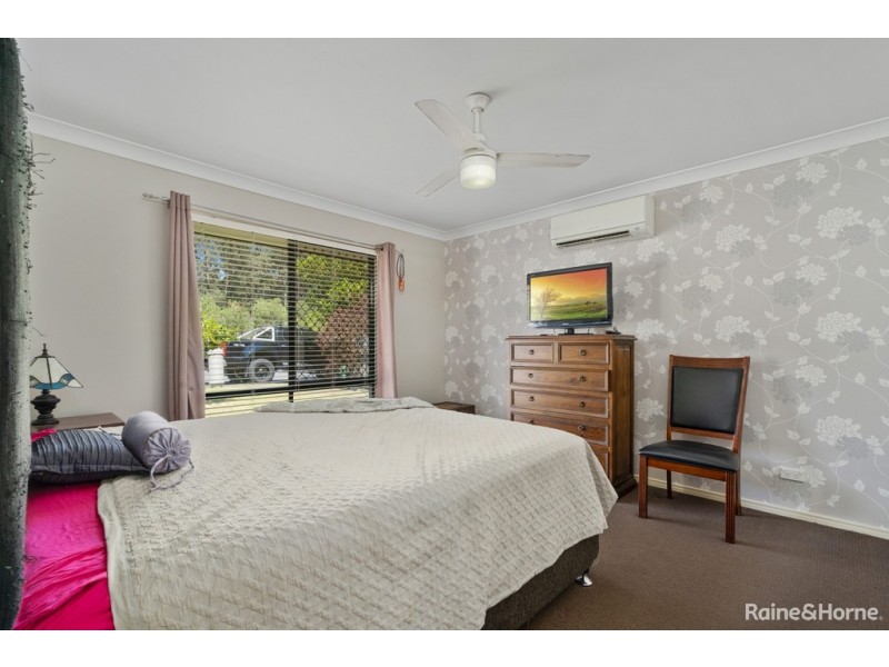111 KURRAJONG DRIVE, Warner QLD 4500