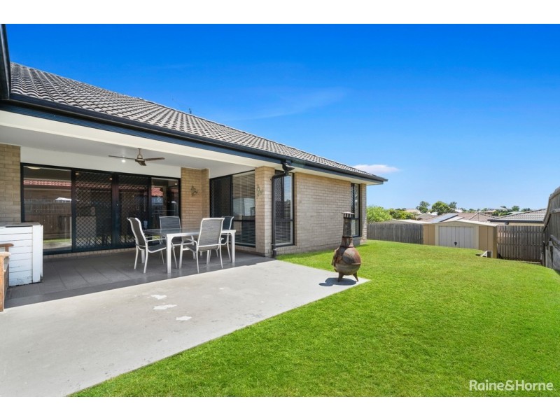 111 KURRAJONG DRIVE, Warner QLD 4500