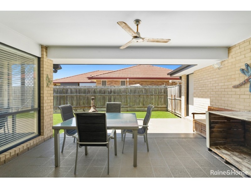 111 KURRAJONG DRIVE, Warner QLD 4500