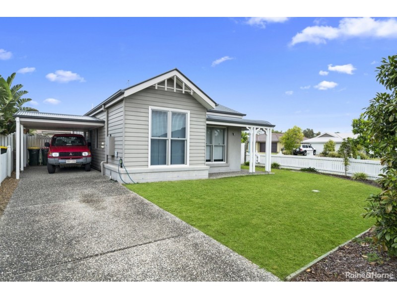 28 GRICE CRESCENT, Ningi QLD 4511