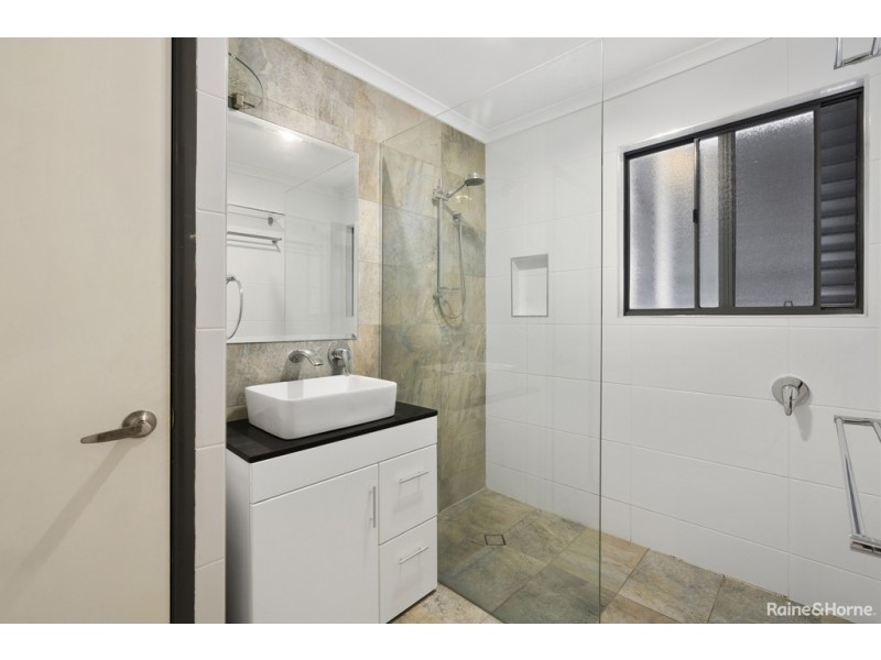 16 Parwan Avenue, Bellara QLD 4507