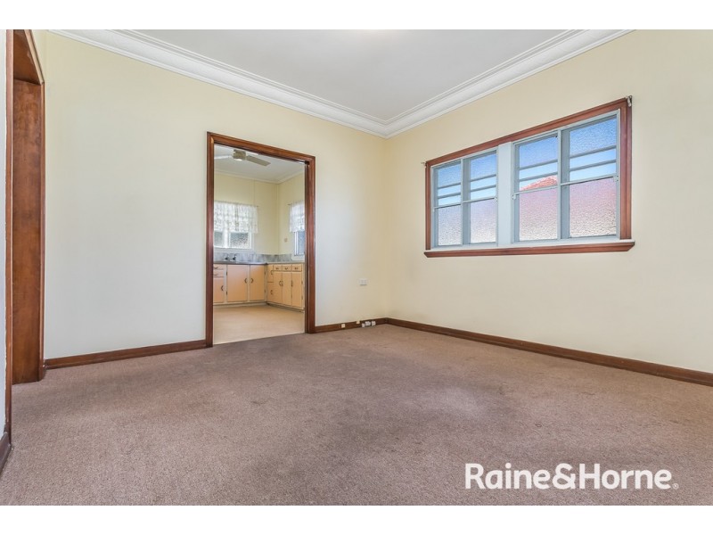 6 LAURA STREET, Clontarf QLD 4019