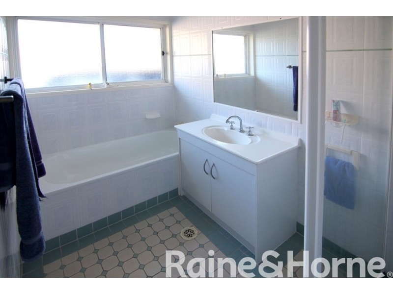 3 AWABA COURT, Deception Bay QLD 4508