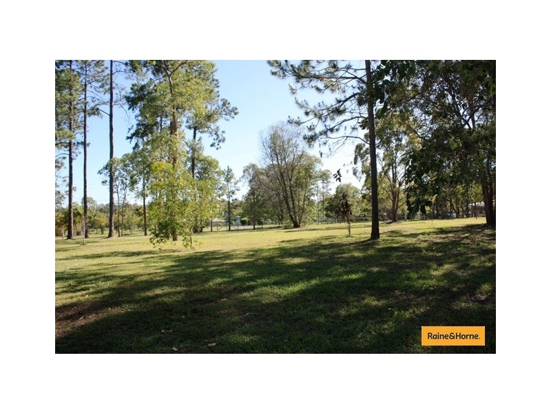 2/18 Morrisby St, Upper Caboolture QLD 4510