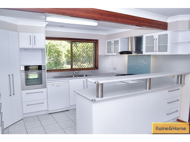 10 Blue Pacific Rd, Deception Bay QLD 4508