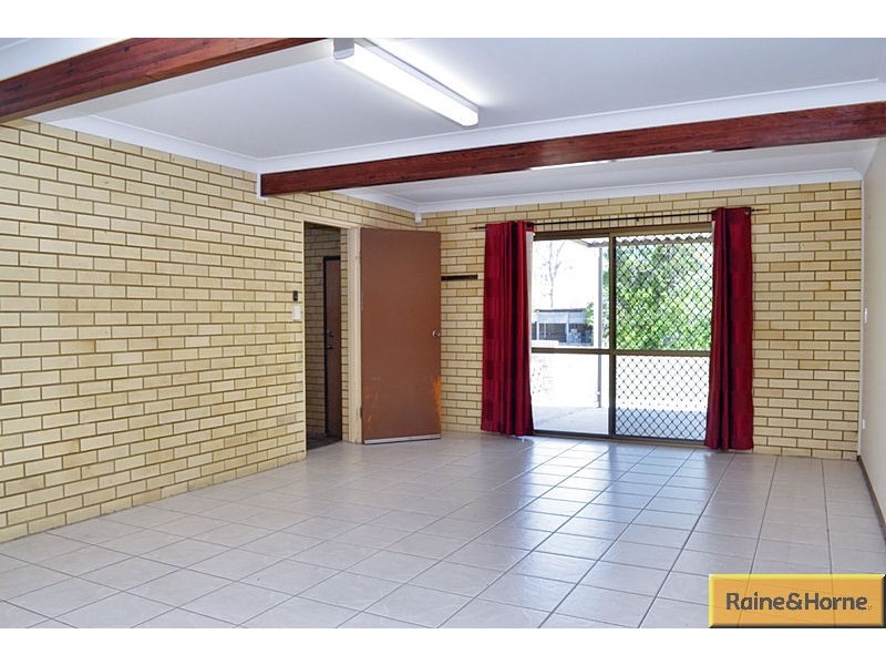 10 Blue Pacific Rd, Deception Bay QLD 4508