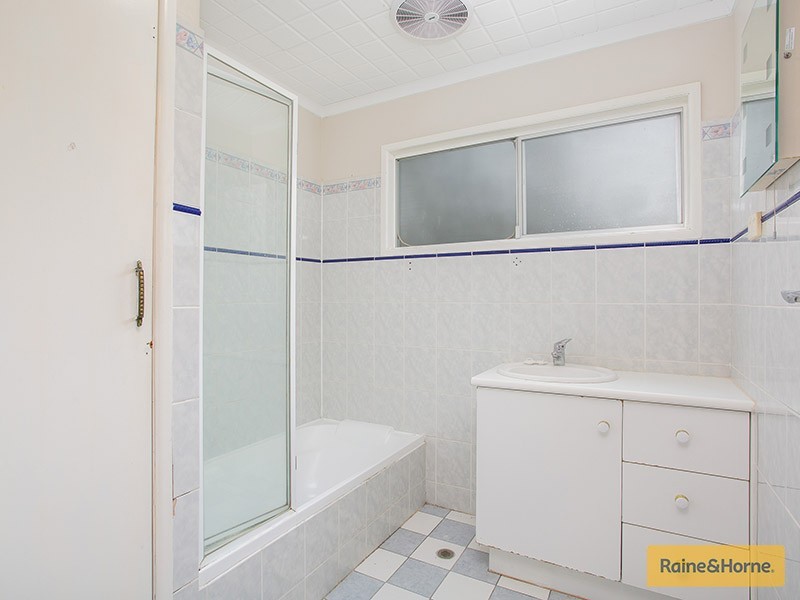 31 Oxley St, Deception Bay QLD 4508