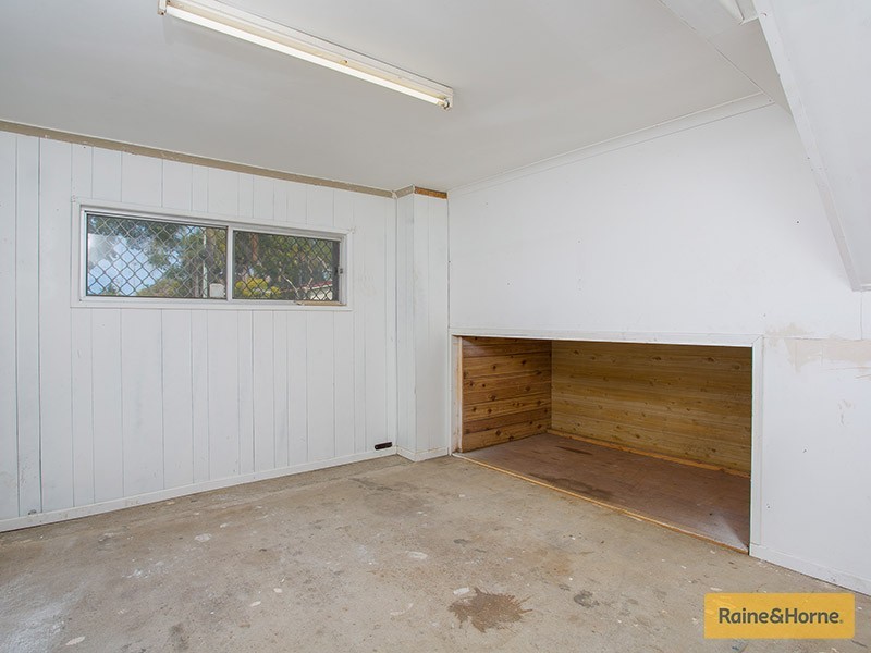 31 Oxley St, Deception Bay QLD 4508