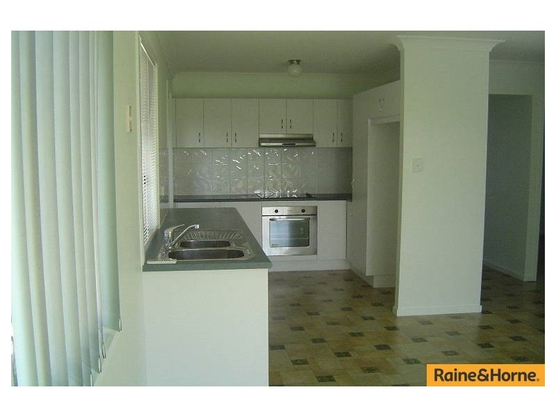 14/11 Woodrose Rd, Morayfield QLD 4506