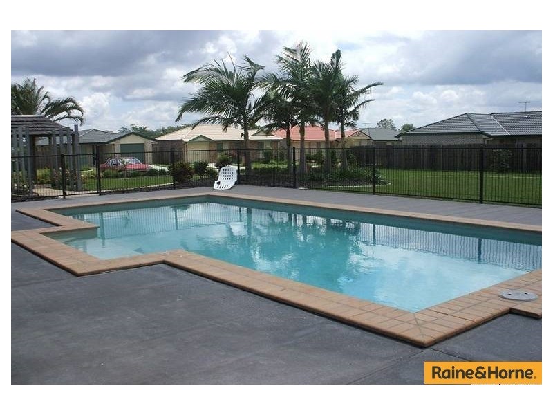 14/11 Woodrose Rd, Morayfield QLD 4506