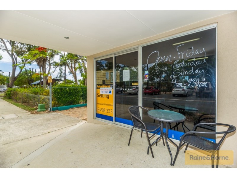 1/5 Biggs Avenue, Beachmere QLD 4510
