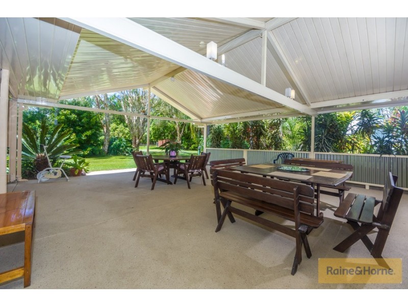 118 Bellay Road, Beachmere QLD 4510