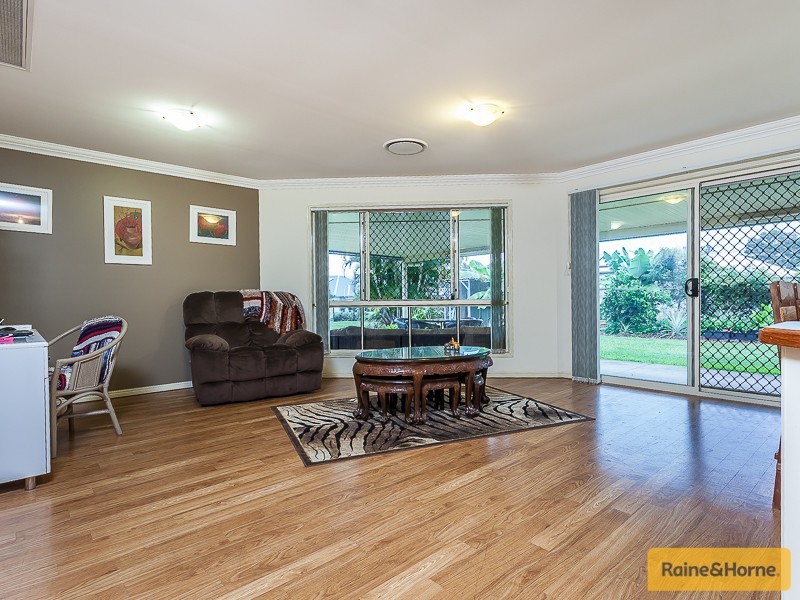 30-34 Hatchman Ct, Elimbah QLD 4516