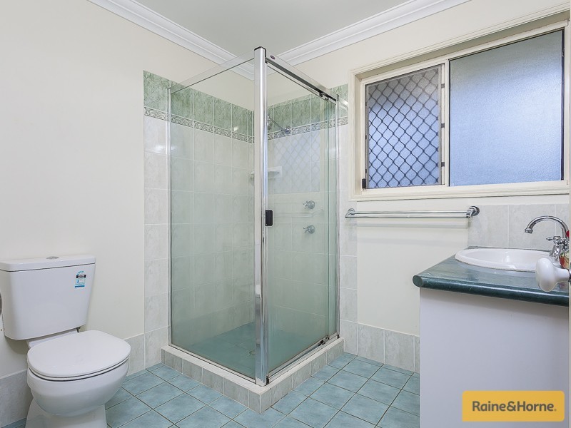 30-34 Hatchman Ct, Elimbah QLD 4516