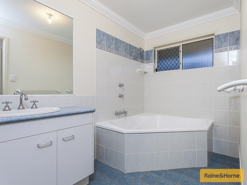 30-34 Hatchman Ct, Elimbah QLD 4516
