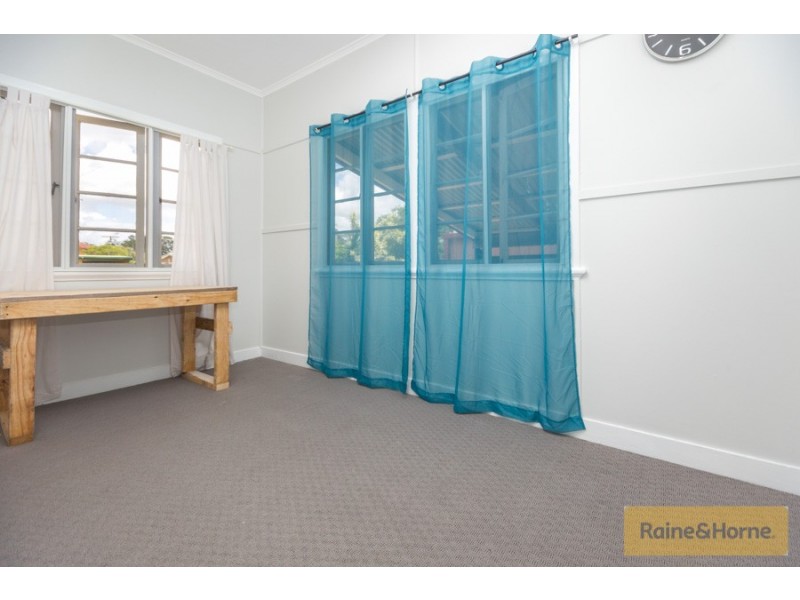 19 Patrick Street, Beachmere QLD 4510