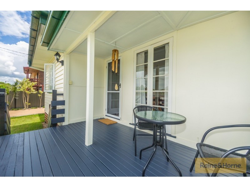 19 Patrick Street, Beachmere QLD 4510