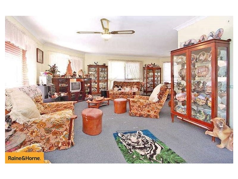 32 Gretel Drive, Beachmere QLD 4510