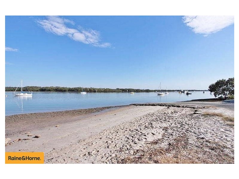 32 Gretel Drive, Beachmere QLD 4510
