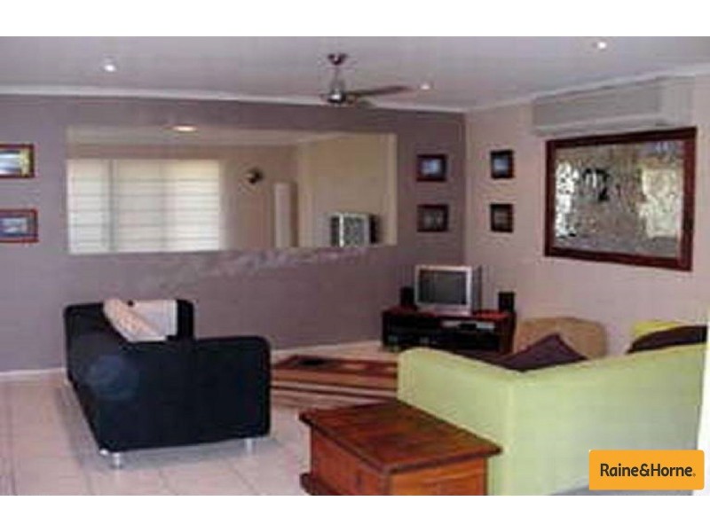 41 Grampion Cct, North Lakes QLD 4509