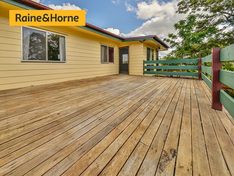 44 Dundee Drive, Morayfield QLD 4506