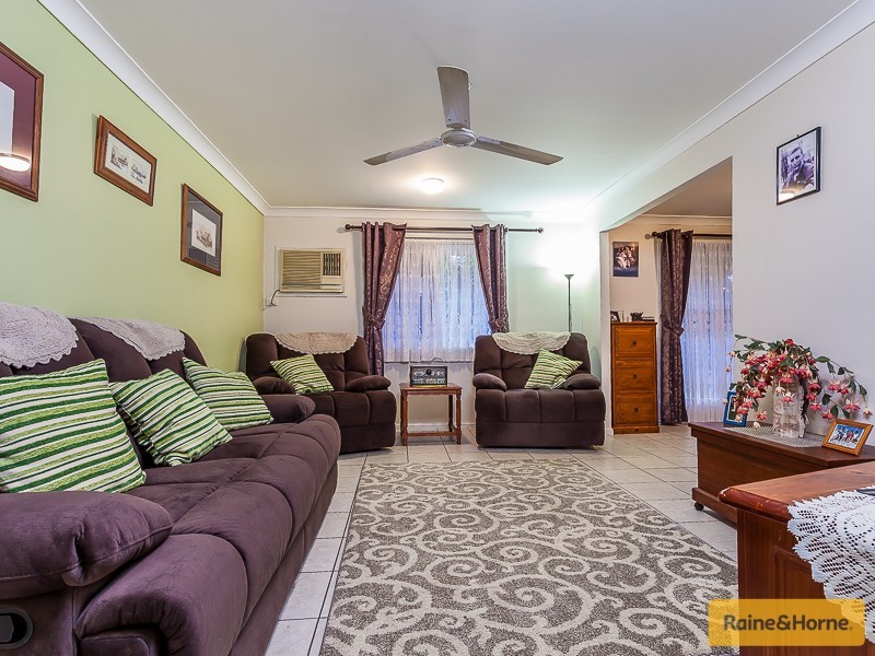 13 Verdon Court, Petrie QLD 4502