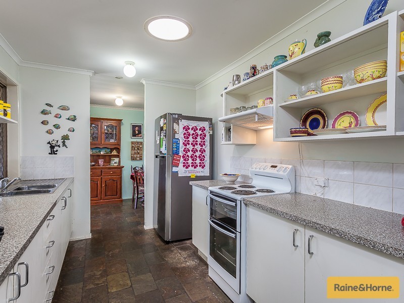 12 Deanne Court, Caboolture South QLD 4510