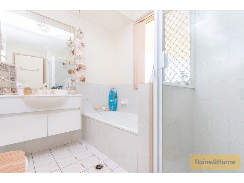 5 Hillgrove Court, Morayfield QLD 4506