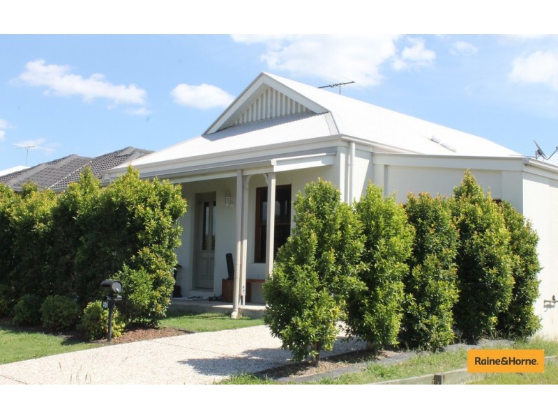 50 Menara Cresent, North Lakes QLD 4509