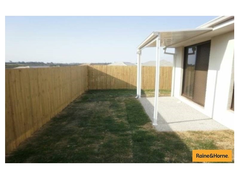 50 Menara Cresent, North Lakes QLD 4509