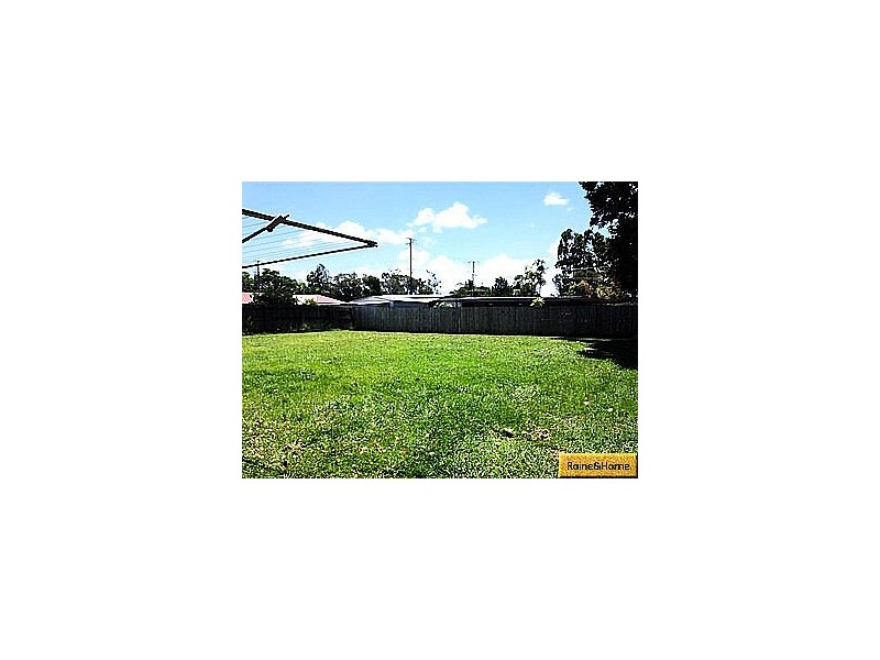 33 Lawson Street, Caboolture QLD 4510