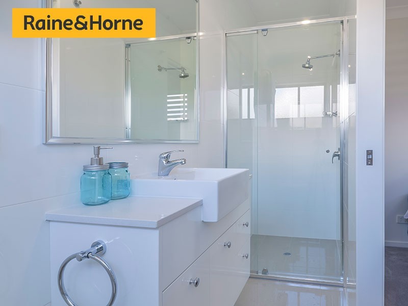 4/ 31-35 Domnick Street, Caboolture South QLD 4510