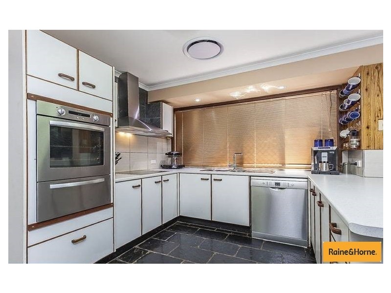 48 Eucumbene Drive, Petrie QLD 4502