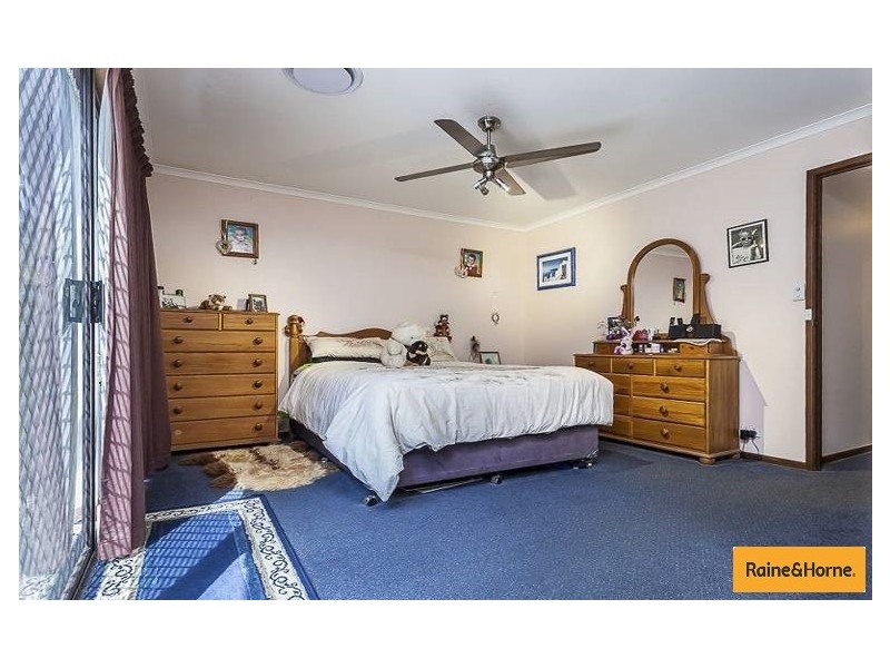 48 Eucumbene Drive, Petrie QLD 4502