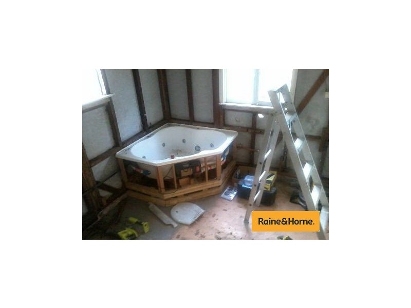 172 King Street, Caboolture QLD 4510