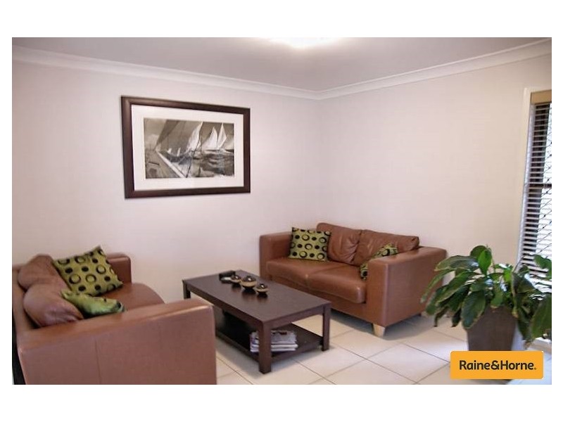 4 Angophora Close, Narangba QLD 4504