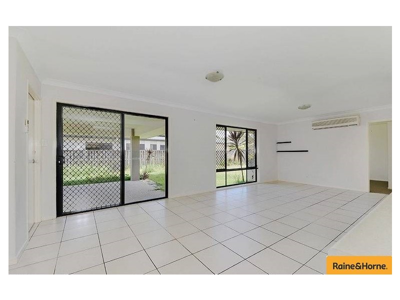 4 Angophora Close, Narangba QLD 4504