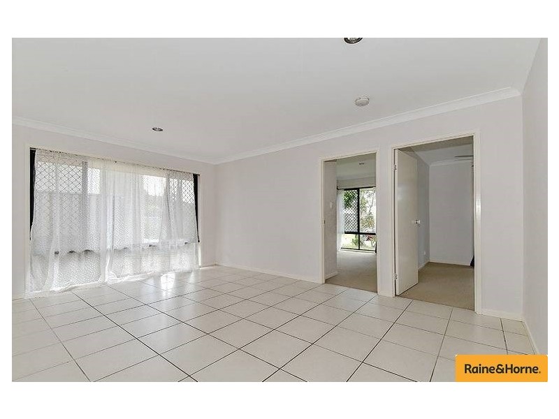 4 Angophora Close, Narangba QLD 4504