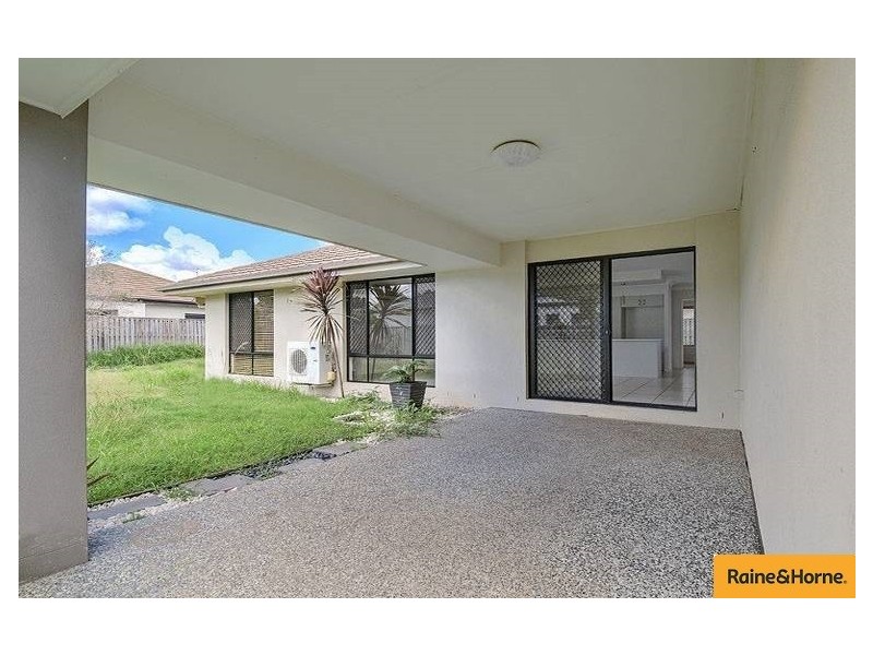 4 Angophora Close, Narangba QLD 4504
