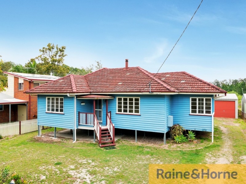 14 Egan Avenue, Beachmere QLD 4510
