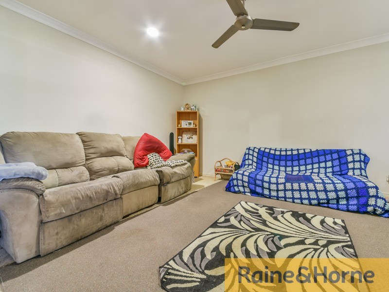 16 Evert Court, Morayfield QLD 4506