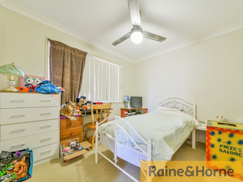 16 Evert Court, Morayfield QLD 4506