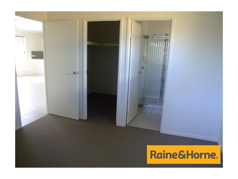 139 Baptisia Circuit, Caboolture QLD 4510