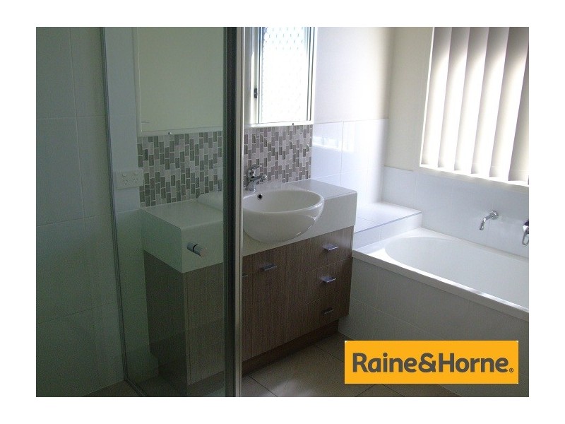 139 Baptisia Circuit, Caboolture QLD 4510