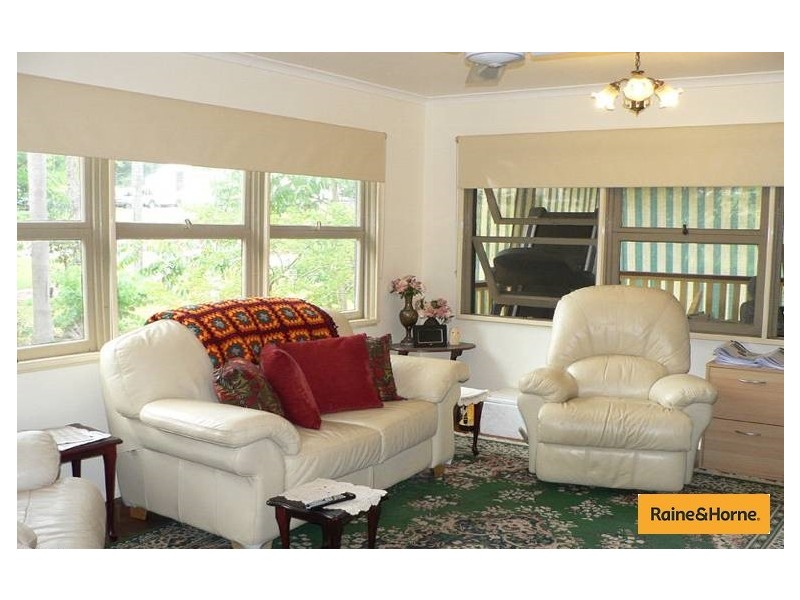 56 Station Road, Wamuran QLD 4512